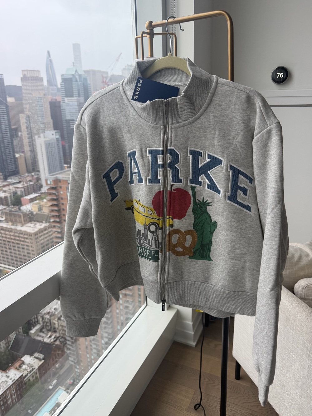 PARKE NYC Pop-Up Gray Zip-Up Graphic Mockneck S/M NEW 2026